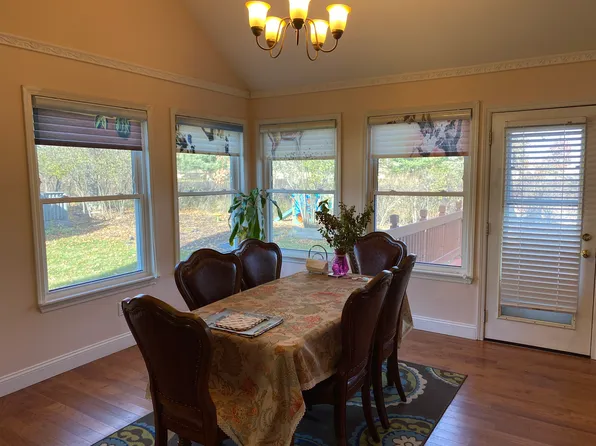 4687 Sycamore Dr, Ypsilanti, MI 48197