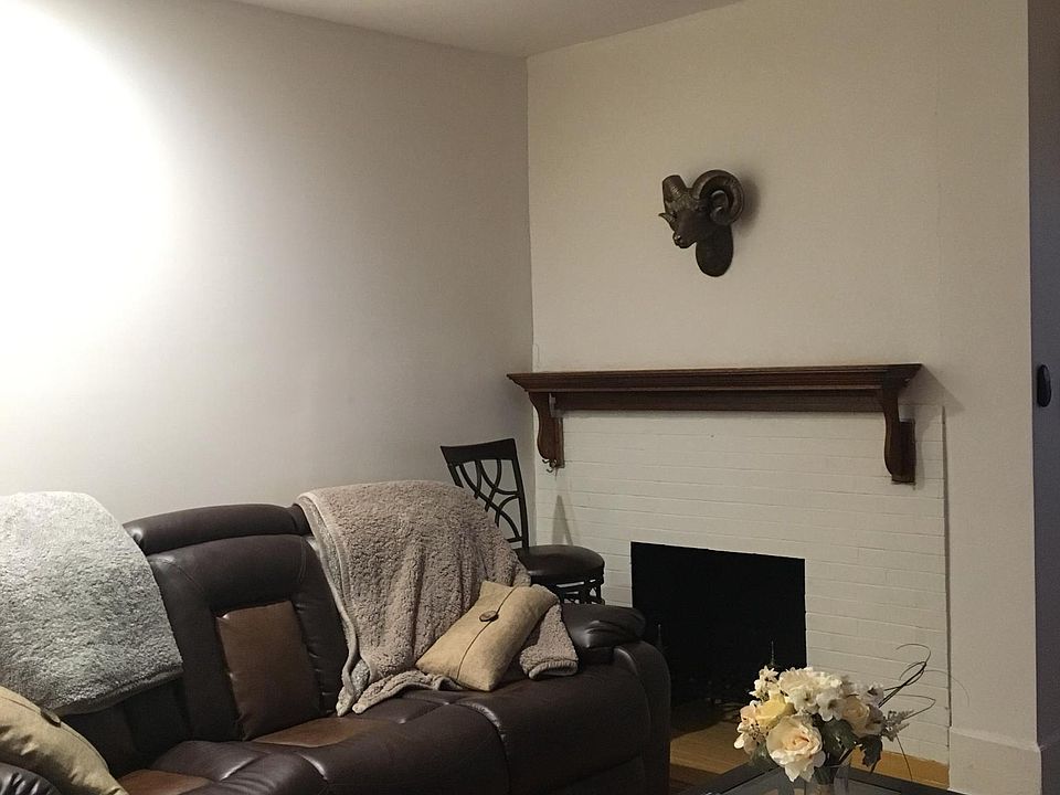 1st image of 159 College St APT 3G