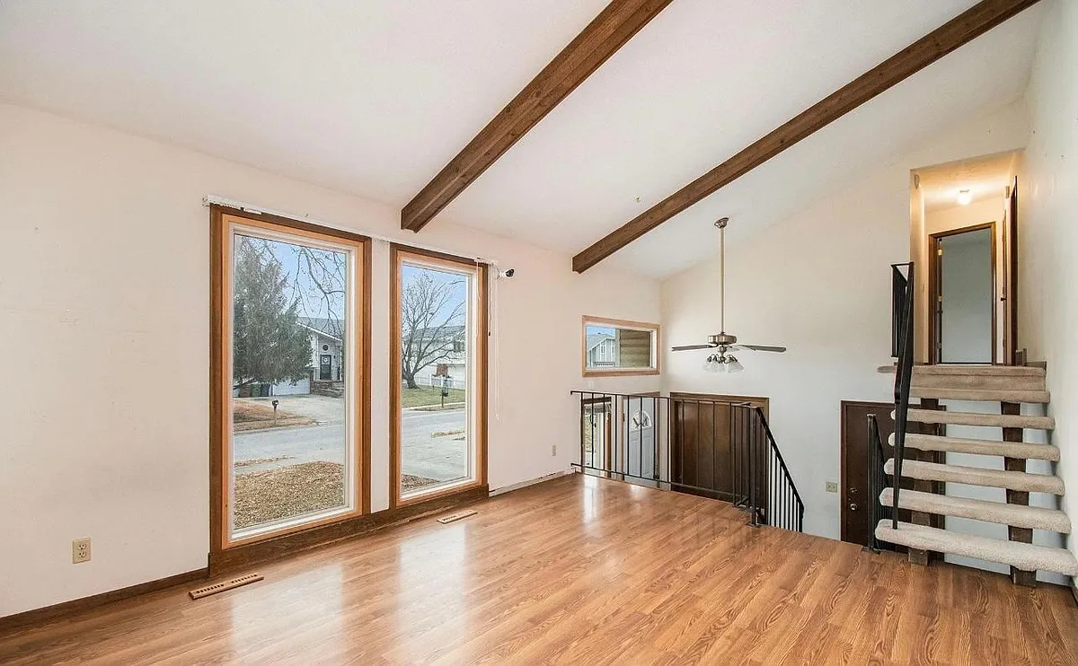 Building Photo - 2610 Ponderosa Dr