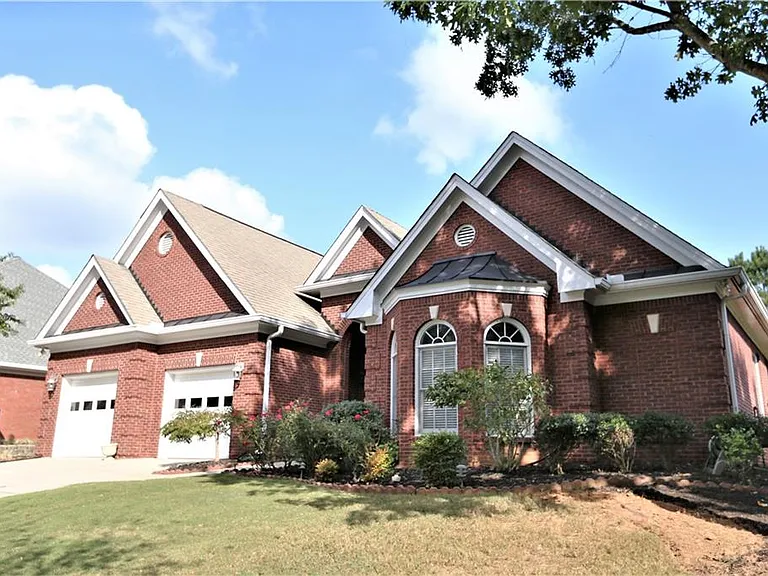 2515 Harman Park Ct — Photo 2