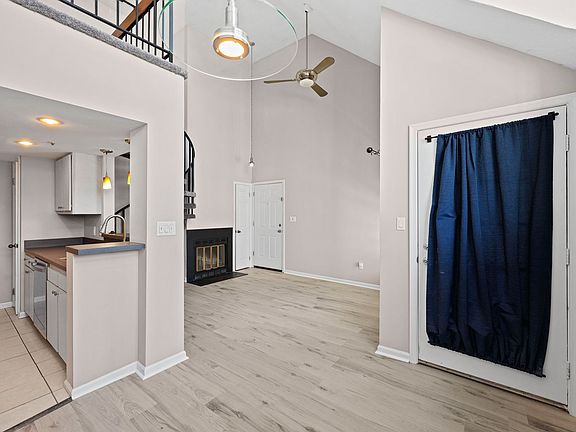 3rd image of 14037 Vista Dr APT 171C