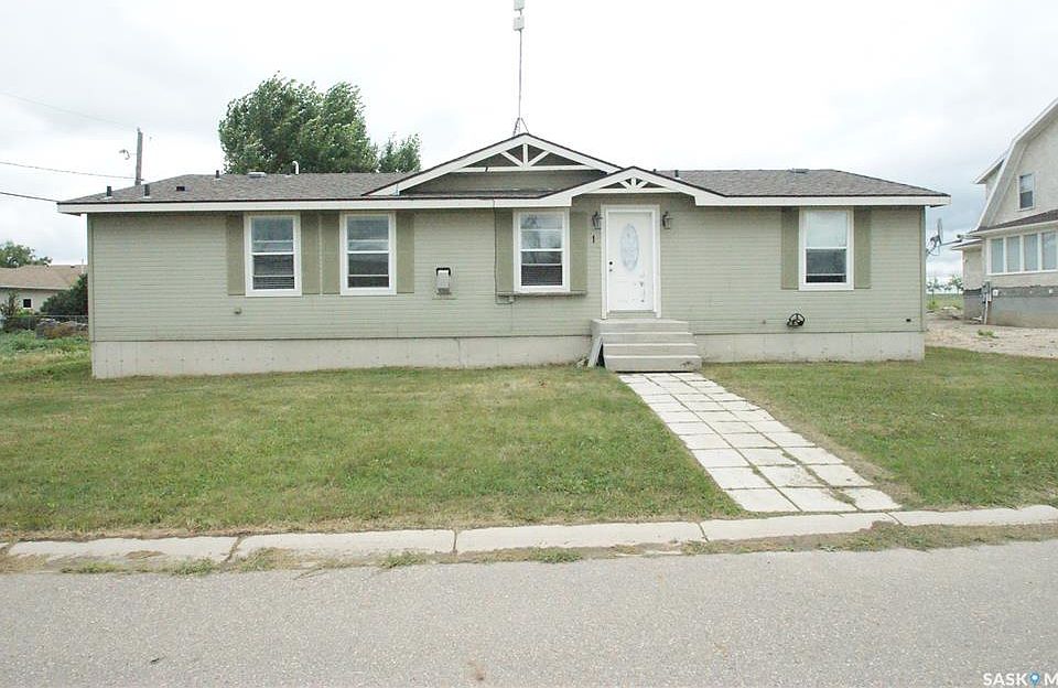 1st image of 1 Prairie View CRESCENT