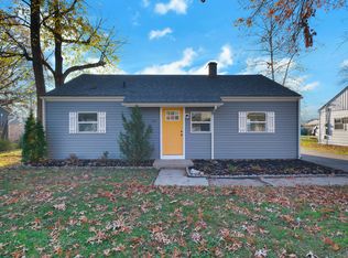 912 Poplar Dr, Jeffersonville, IN 47130