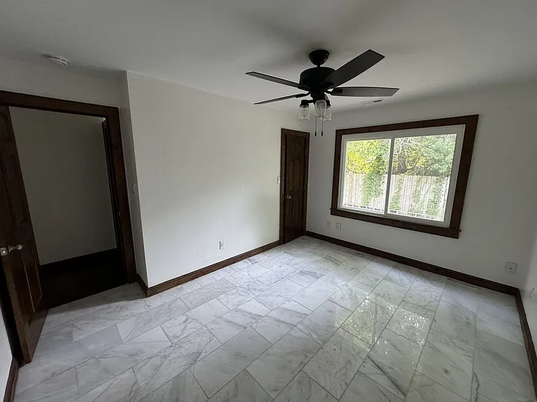 2112 Munden Point Rd — Photo 33