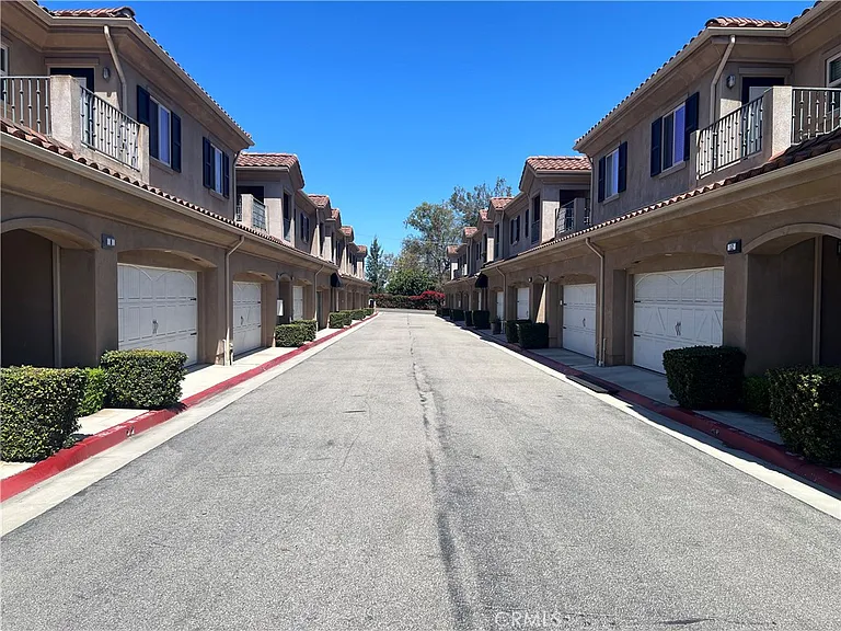 20402 Santa Ana Ave #4 — Photo 40