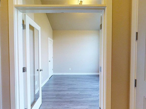5th image of 7005 NE 134th St