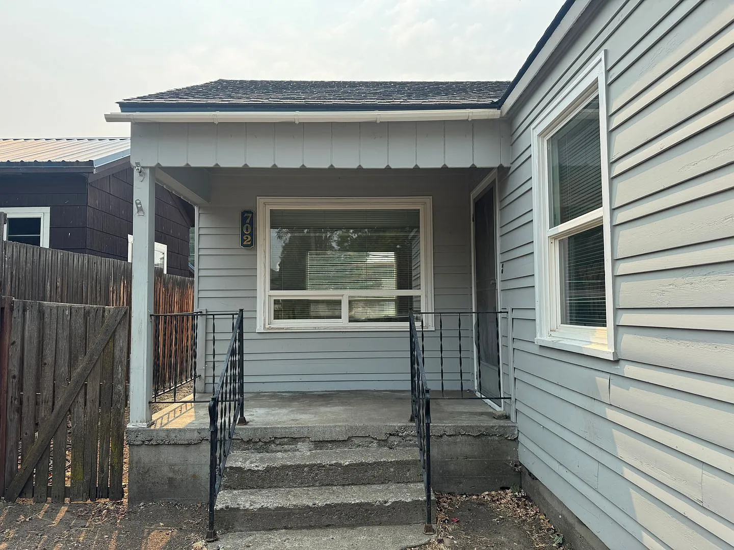Charming 3 Bedroom Home with Detached Garage — Photo 2