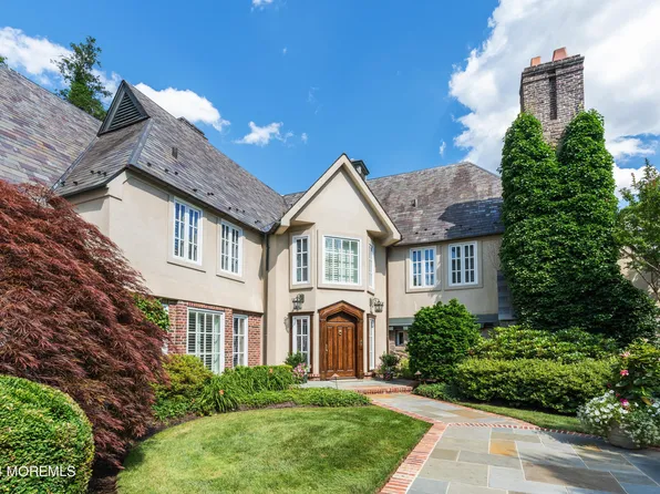 562 Navesink River Road, Red Bank, NJ 07701