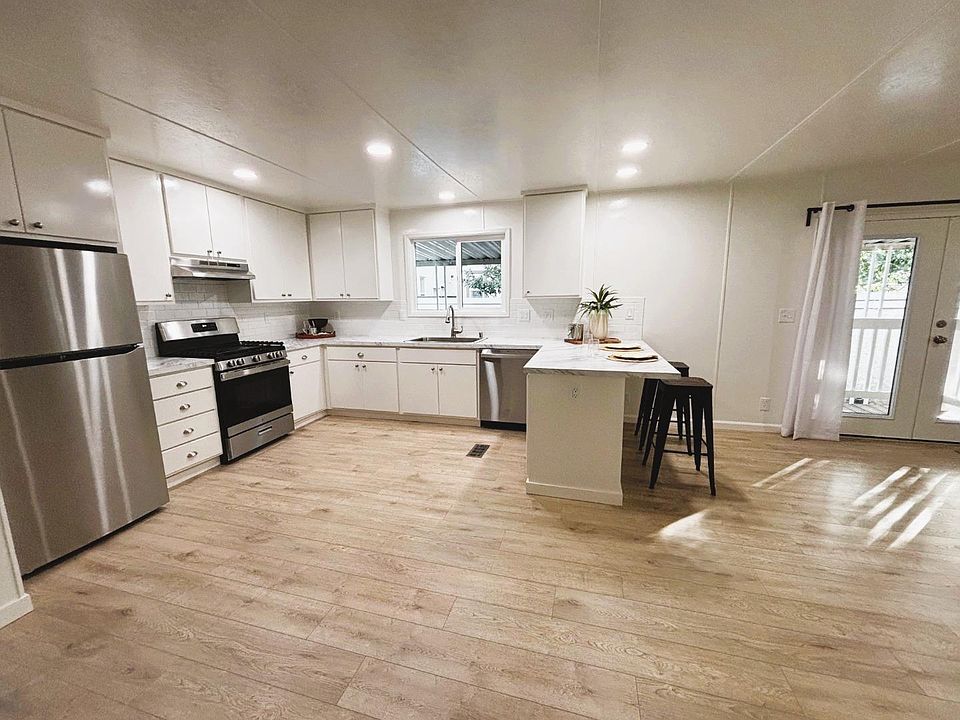 1st image of 510 Saddle Brook Dr Space 241