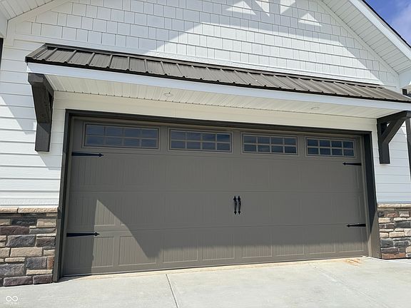 5th image of 6 Pine Hills Ct