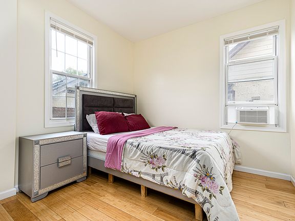 5th image of 8702 167th St Floor 2