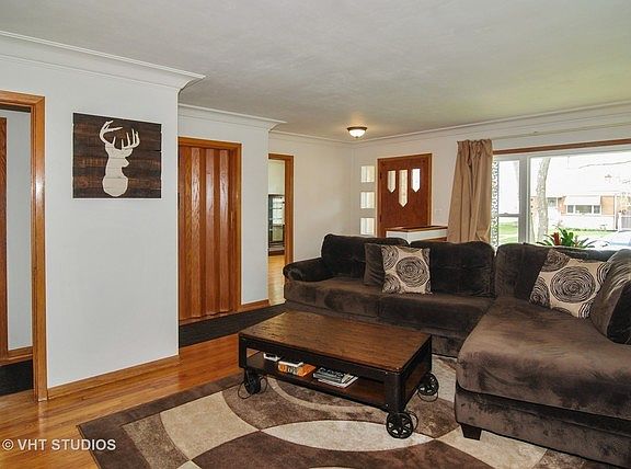 3rd image of 635 Bohland Ave