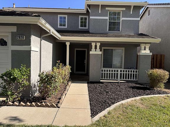 4th image of 2020 Hickory Ct