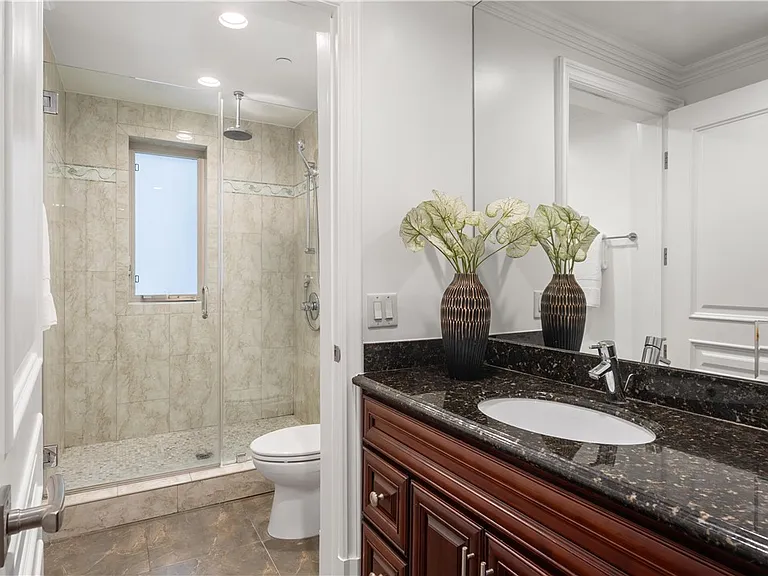 918 S Wooster St #2 — Photo 29