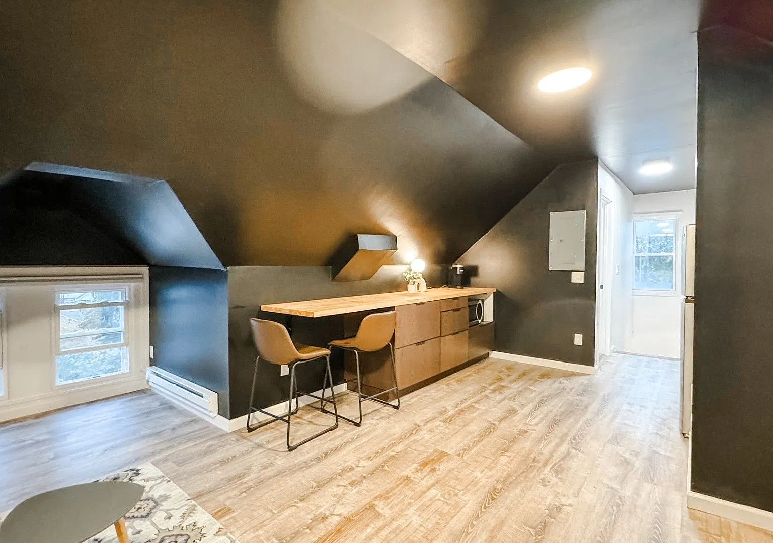 Chic Studio in North Winton Village — Photo 3