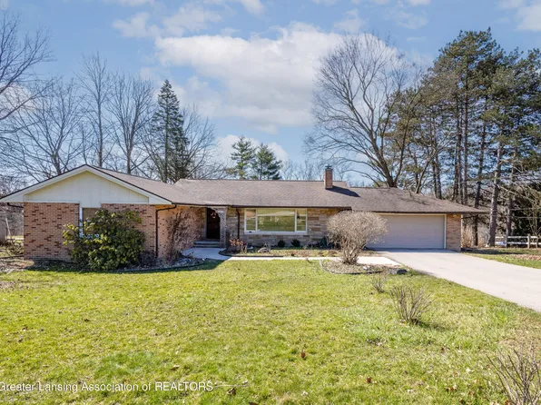 3421 Tecumseh River Rd, Lansing, MI 48906