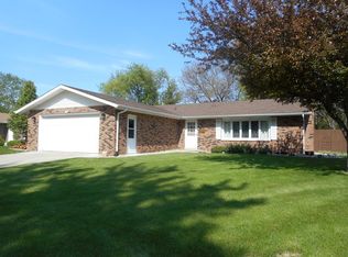 849 N Walnut St, Manteno, IL