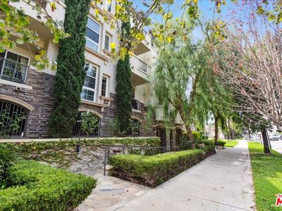 14242 Burbank Blvd APT 103, Sherman Oaks, CA, 91401