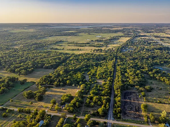 40 W 1300th Rd, Dewey, OK 74029