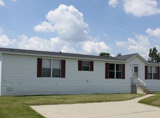 385 Pin Oak Ln, Flint, MI 48506