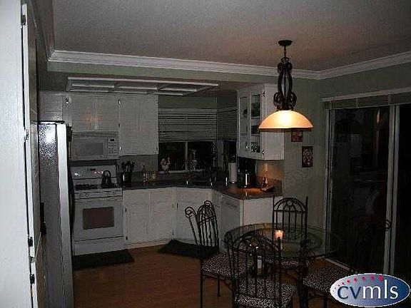 3rd image of 1145 Gatetree Ct