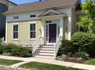 15 Aske St, Warwick, NY 10990