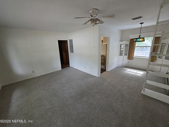 3rd image of 474 LAURINA Street