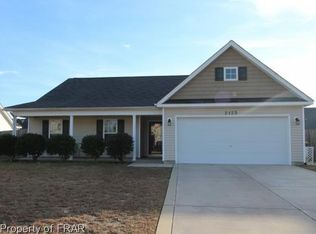 2125 Sir Michael Dr, Hope Mills, NC 28348