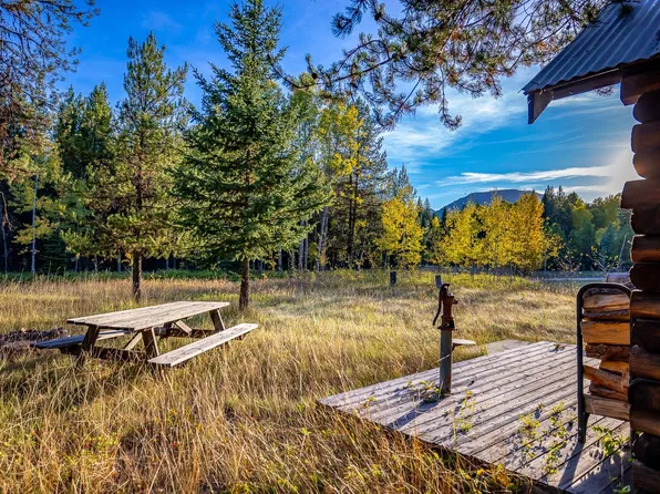 345 River Dr, Polebridge, MT 59928