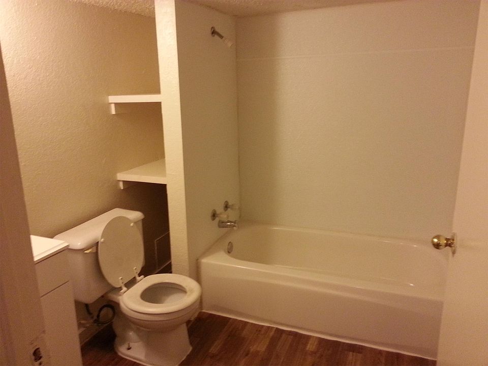 2nd image of 809 N Birmingham Pl APT 2