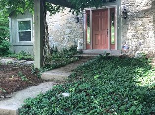 4050 Ridgedale Dr, Cincinnati, OH 45247