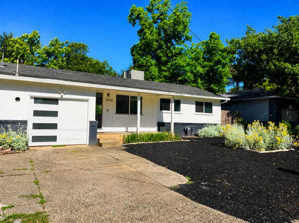 2898 E Way, Redding, CA 96002