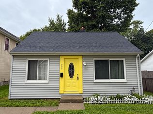 908 Hayes Ave, Willoughby, OH 44094