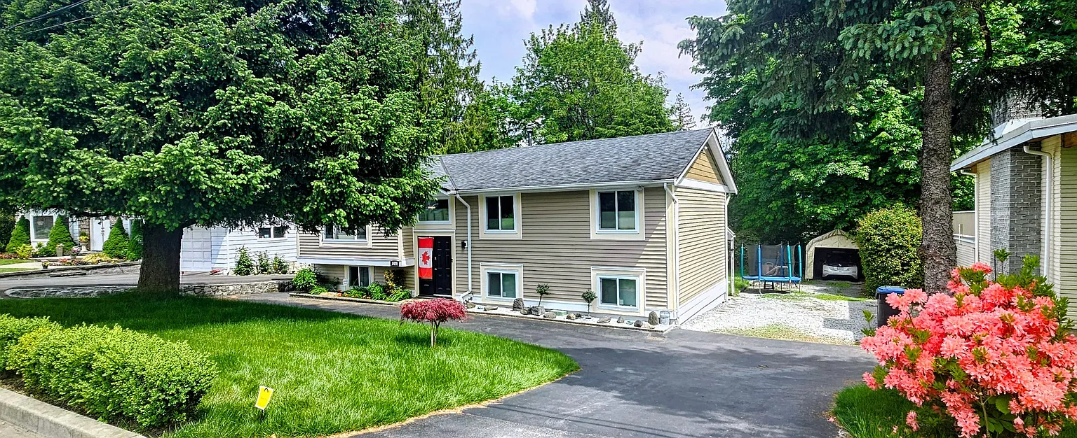 1479 Morrison St photo 1