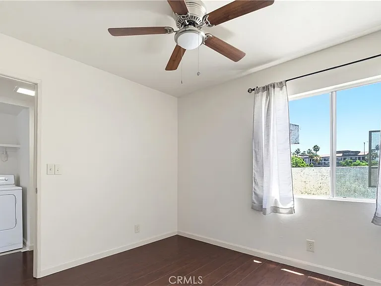 1067 S Citron St — Photo 20