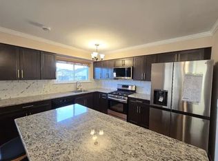 88 Green Valley Rd FLOOR 2, Staten Island, NY 10312