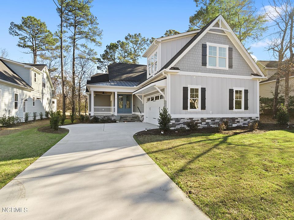 1st image of 91 Plantation Passage Dr SE
