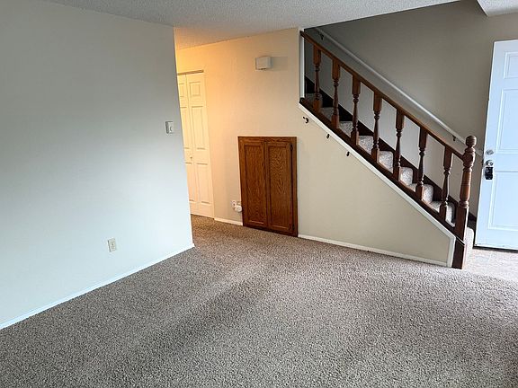 2nd image of 1017 Ttereve Dr APT 1