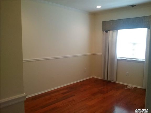 5th image of 45 Sagamore Dr