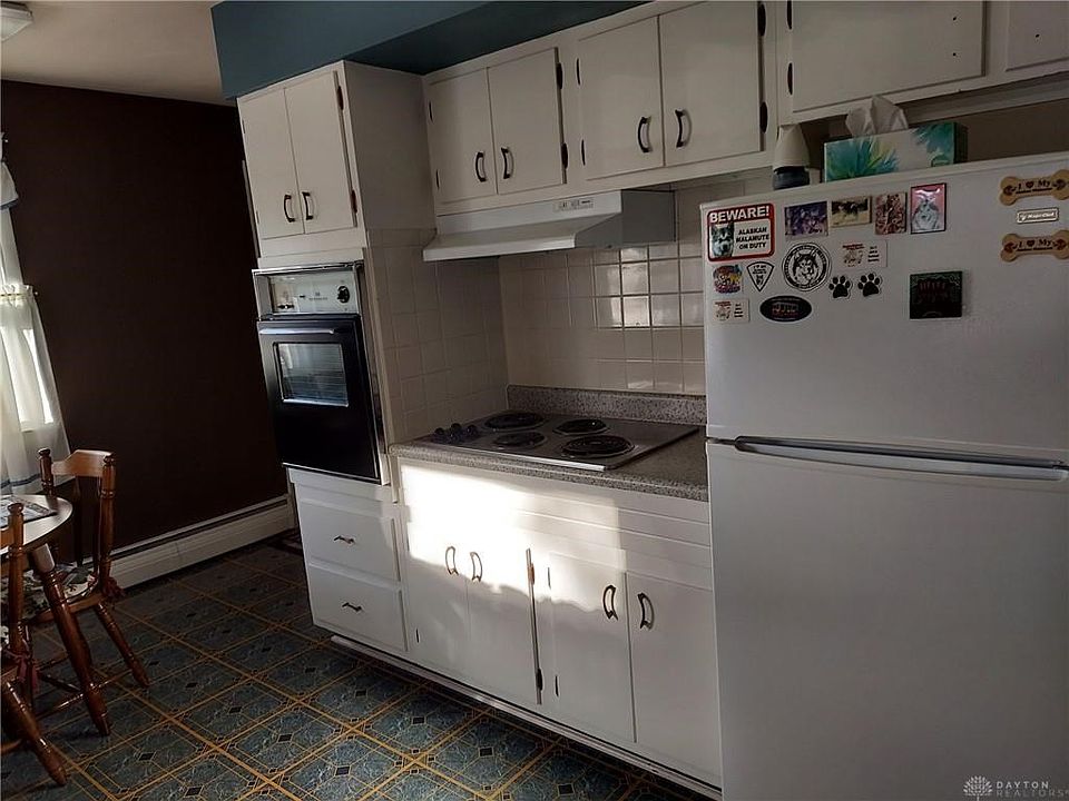 2nd image of 202 Wrenn Ave