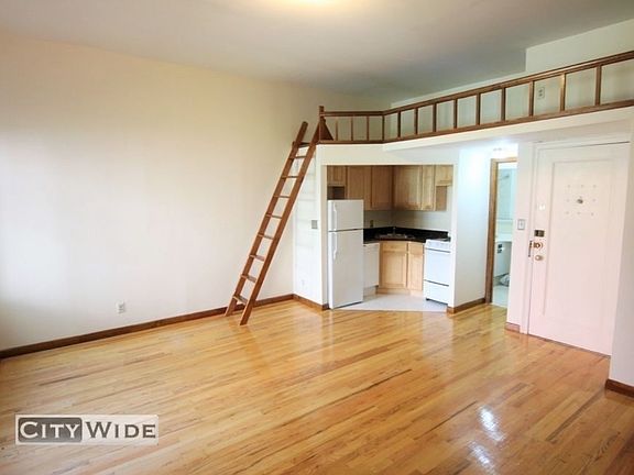 2nd image of 273 W 73rd St #3C