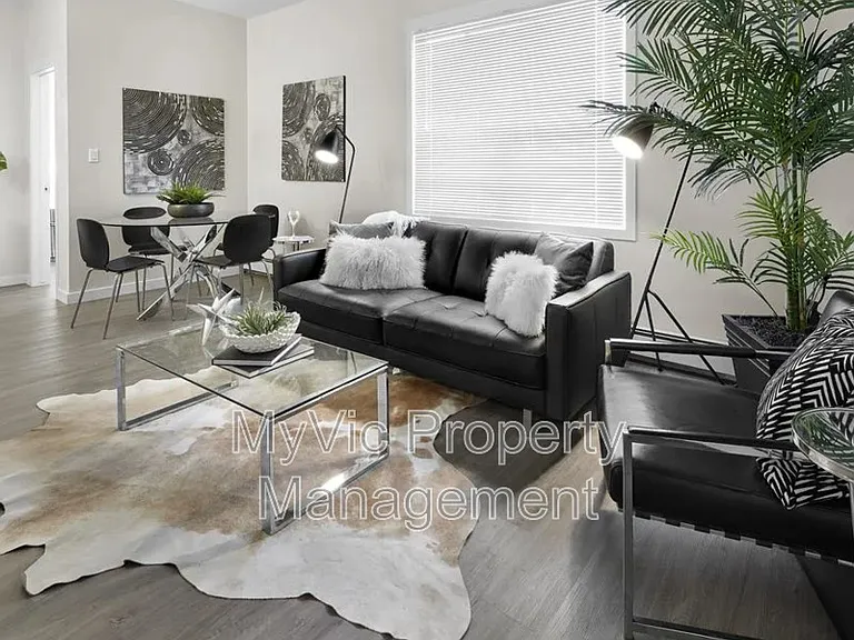 403 Belvedere Gate NW — Photo 5