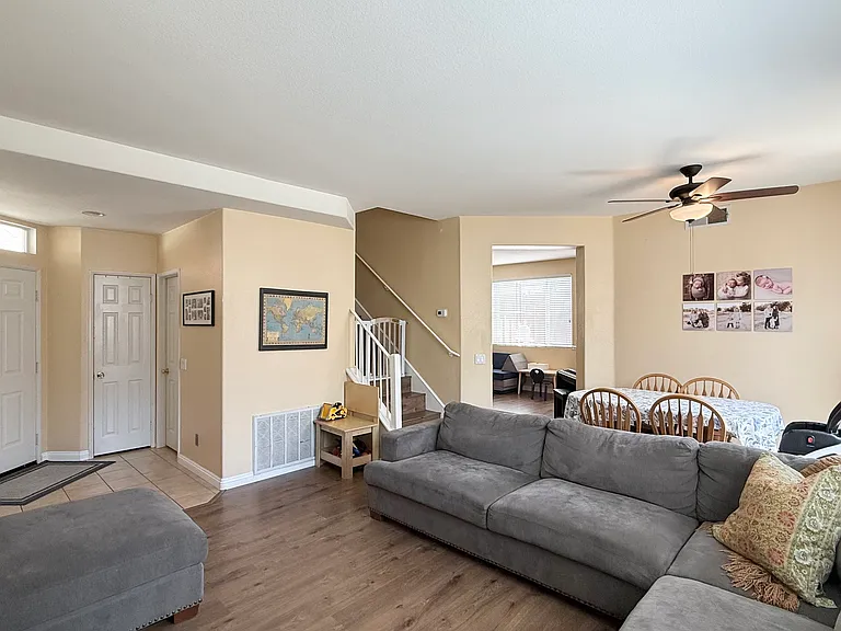 9580 Capricorn Way — Photo 2