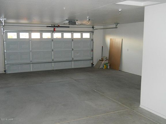 2nd image of 3160 Sombrero Dr Unit 102