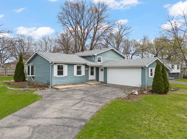 6065 Chase Ave, Downers Grove, IL 60516