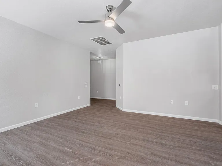 5932 Abby Ann Ln — Photo 7