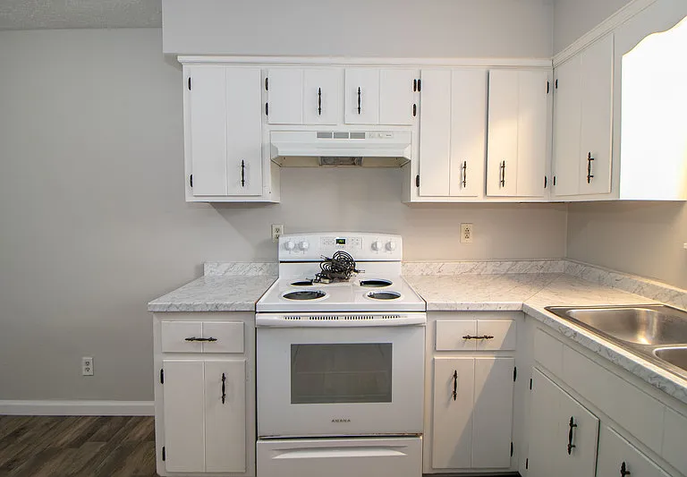 404-13 Thompsonville Ln — Photo 8