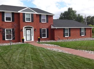 2711 Flintridge Dr, Colorado Springs, CO 80918