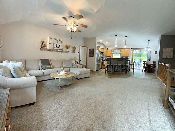 4th image of 9714 N Arrowhead Shores Rd