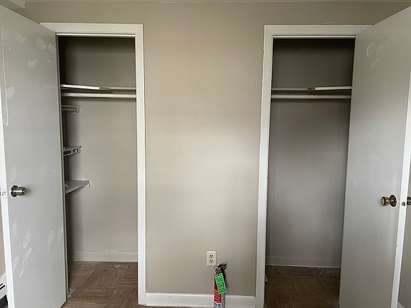 3rd image of 230-232 Anderson Ave #1A